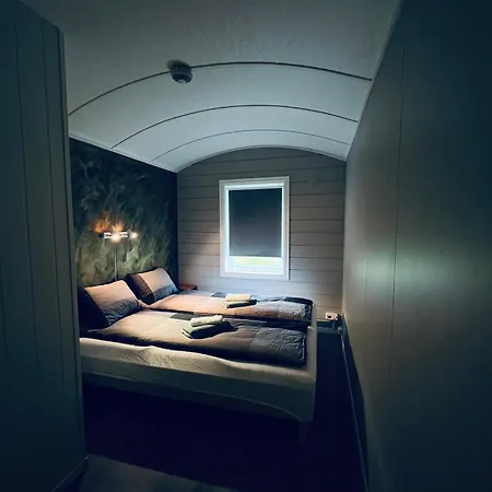 Turistsenter * Gullingen