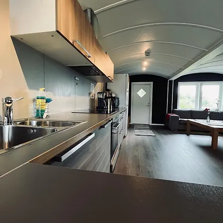 Turistsenter * Gullingen